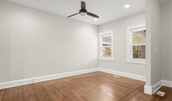 794 N GRANTLEY St, Baltimore, MD 21229