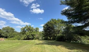 10 Palm St, Baileyville, ME 04694