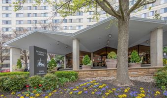1200 N NASH St 811, Arlington, VA 22209
