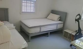 766 Putnam Ave, Barnstable, MA 02630