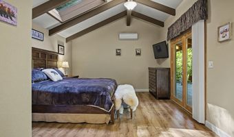 21367 E BLUE JAY Ln, Brightwood, OR 97011