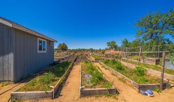 25130 Aoudad Dr, Anderson, CA 96007