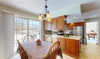 410 Wandsworth St, Narragansett, RI 02882