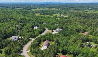 43 Skyline Rd, Bangor, ME 04401