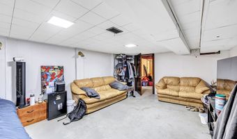 1529 CLARK St, Algoma, WI 54201