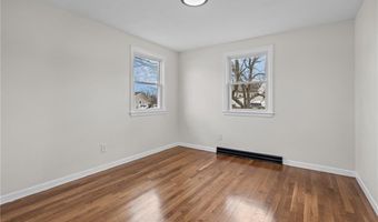 99 Salem Ave, Cranston, RI 02920