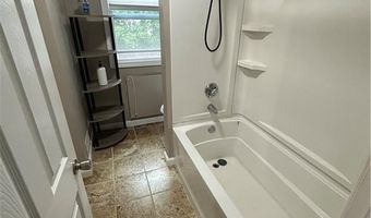 140 Middle St, North Kingstown, RI 02852