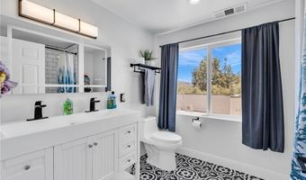 33645 Kobe Rd, Agua Dulce, CA 91390