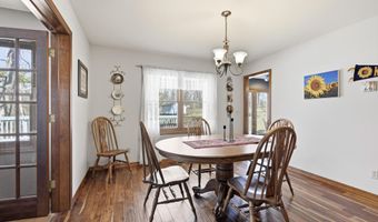 916 E 27th St, Baxter Springs, KS 66713