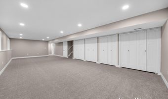 10886 Douglas Dr, Allendale, MI 49401