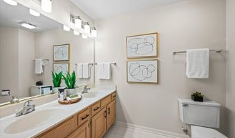 1661 Kensington Dr, Algonquin, IL 60102