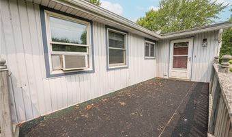 9658 Oakland St, Angola, NY 14006