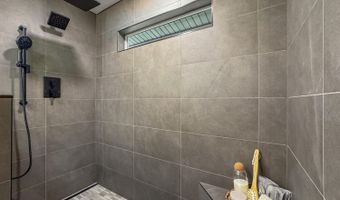 285 SPRUCE St, Alpine, WY 83128