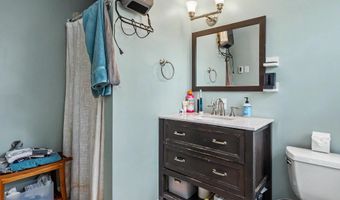 29 Old Sawmill Rd, Bedford, NH 03110