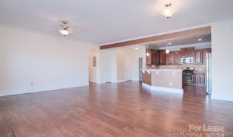 6605 Central Pacific Ave 202, Charlotte, NC 28210