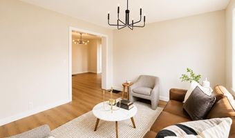 416 W 7th St, Auburn, IN 46706