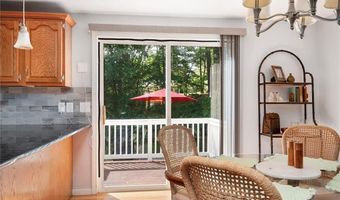 19 Narragansett Ave, Glocester, RI 02814