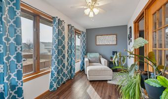 1128 8th St SE, Altoona, IA 50009