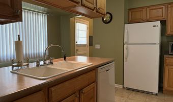 450 College Park Dr, Adrian, MI 49221