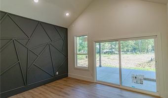 2 Scotch Broom Pl, Bella Vista, AR 72715