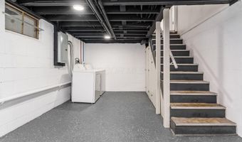 884 S Chesterfield Rd, Columbus, OH 43209