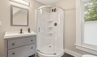 150 College Ave, Ashland, OH 44805