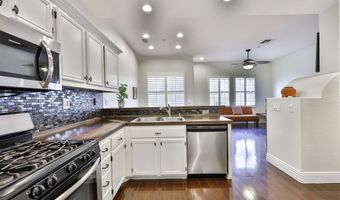 6178 Citracado Cir, Carlsbad, CA 92009