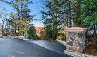 18 Belvidere Rd, Atlantic Highlands, NJ 07716