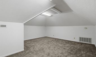 8204 Brownsville Ln, Bethany, OK 73008
