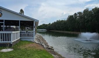 17 Leisure Dr, Auburndale, FL 33823