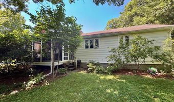 106 Killarney Dr, Burlington, VT 05408