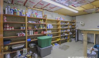 30 N Division St, Cowley, WY 82420