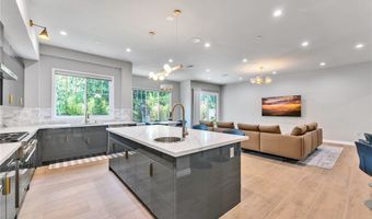 636 W Lemon, Arcadia, CA 91007