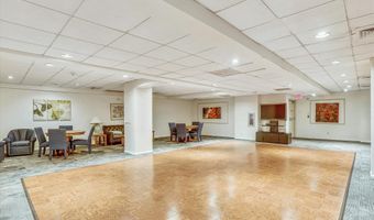 7420 WESTLAKE Ter 304, Bethesda, MD 20817