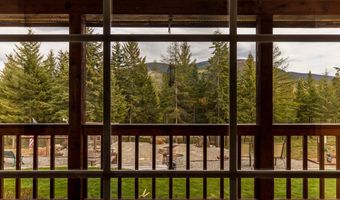 516 Culvert Ln, Bonners Ferry, ID 83805