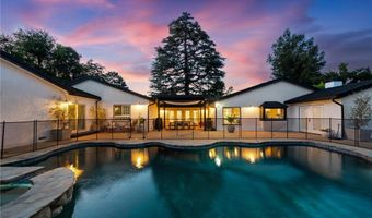 16206 Morrison St, Encino, CA 91436