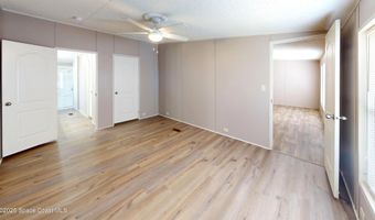 709 Lark Dr, Barefoot Bay, FL 32976