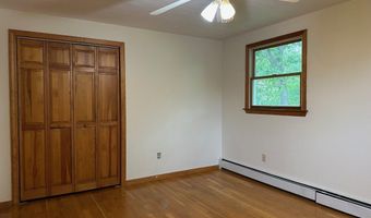 15 Curlew St, Boston, MA 02132