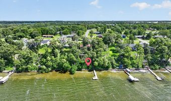 1103 S Darling Dr NW, Alexandria, MN 56308