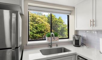 29 Seascape Resort Dr, Aptos, CA 95003