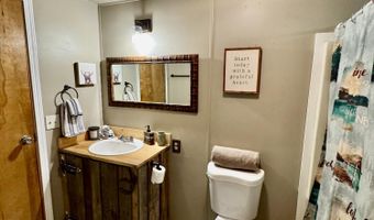 56548 Buckmaster St, Bly, OR 97622