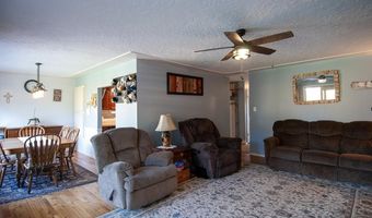 922 ARAPAHO St, Cheyenne, WY 82009