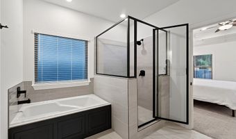 1902 SW Edinburgh Ave, Bentonville, AR 72713