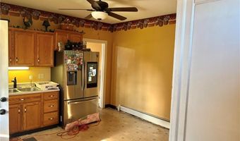 122 W Front St, Alburtis, PA 18011