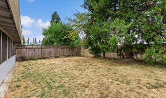5094 DAISY St, Springfield, OR 97478