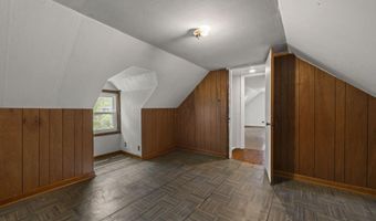 237 Maple Dr, Columbus, OH 43228