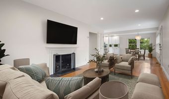 19 Sherwood Dr, Westport, CT 06880