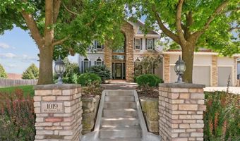 1019 11th Ave SE, Altoona, IA 50009