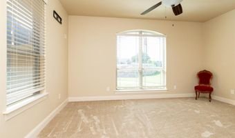 2106 Ridgecrest Dr, Weatherford, TX 76087