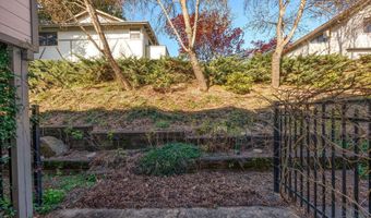 495 Chestnut St 6, Ashland, OR 97520